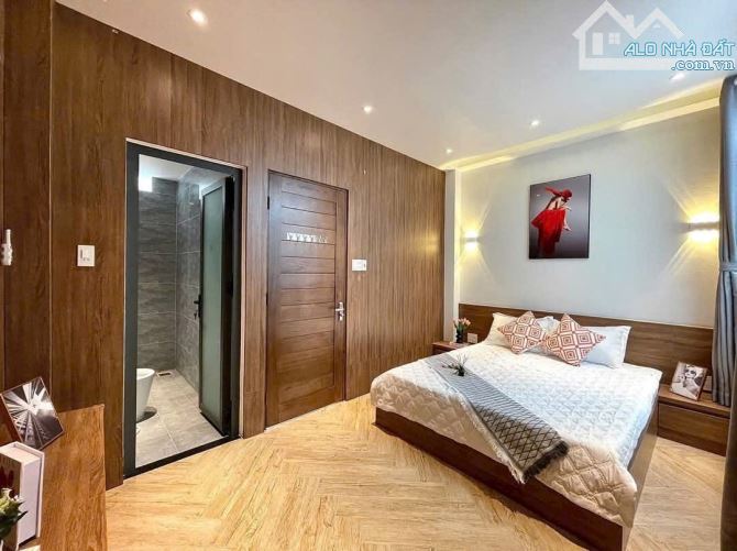 4.5❌10M, BÁN NHÀ 5 TẦNG, 3PN, HẺM Ô TÔ, PHẠM VĂN CHIÊU, P14 GV, NHỈNH 6 TỶ - 4