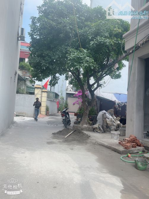 Khu tái định cư thach bàn long biên ngõ ô tô vào đất  sổ đỏ chính chủ 75m2 - 4