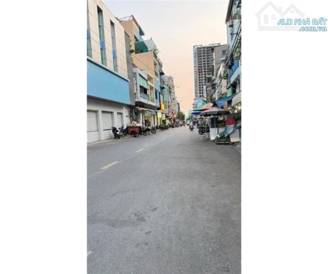 BÁN NHÀ MẶT TIỀN, NGAY CHỢ CẦU MUỐI Q1 - 4x8m, GIÁ 4.95 TỶ - 4