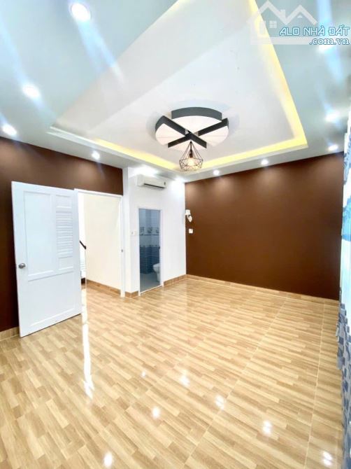 Cho thuê nhà 1 trệt 3 lầu, đường Nguyễn thị sáu, kdc 586, Cái răng - 4