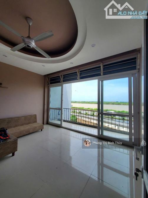 Bán tòa nhà 11 tầng - view hồ Trúc Bạch 28 phòng kinh doanh - MP Nguyễn Khắc Hiếu - 217m2 - 4