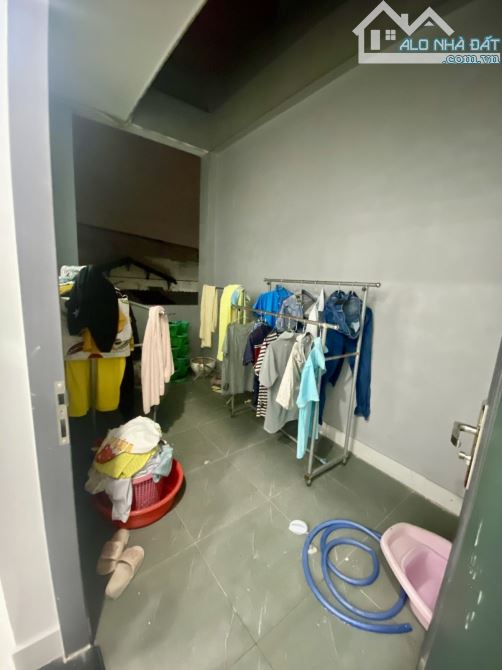 NHÀ 3 TẦNG ĐẸP LUNG LINH – GẦN MẶT TIỀN THẠNH XUÂN 1 –CẠNH PICITY HIGH PARK – CHỈ 2.95 TỶ - 4