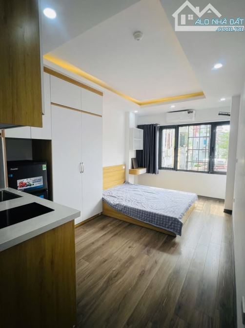 CCMN THỊNH QUAN-  MẶT NGÕ TRUNG TÂM - Ô TÔ - 70M- 7 TẦNG THANG MÁY - DÒNG TIỀN 80 TRIỆU/T - 4