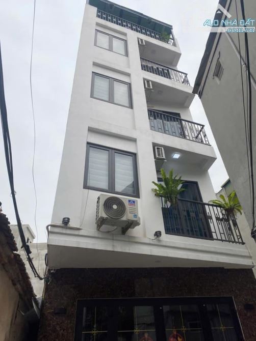 Bán nhà Phan Đình Giót La Khê 50m2 Lô góc ô chờ thang máy Ô tô tránh đỗ gần Giá hơn 8 tỷ - 4