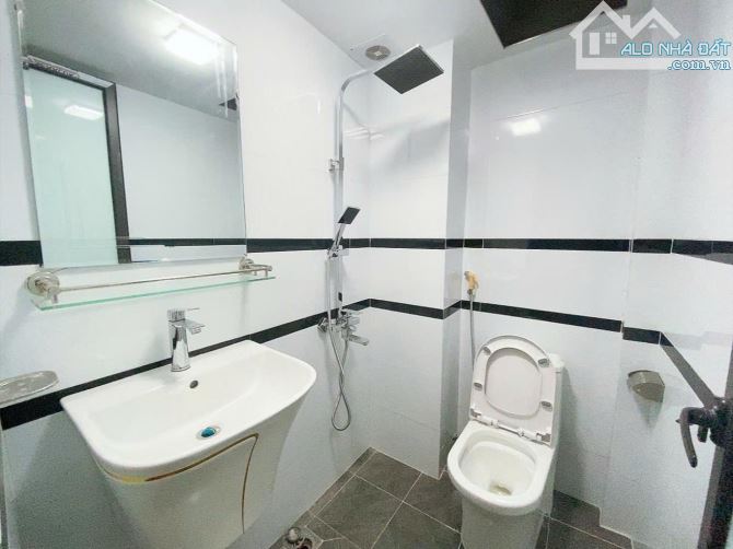 Siêu phẩm nhà đẹp Văn Phú, Hà Đông, ô tô đỗ cửa, chỉ xách vali về ở, giá chỉ 9 tỷ - 4