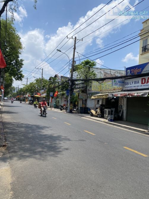 NHÀ ĐẸP Ở NGAY, DÒNG TIỀN HẤP DẪN, GẦN NÚT GIAO GÒ DƯA, 6,2X30; NỞ HẬU CHỈ 13 TỶ. - 4
