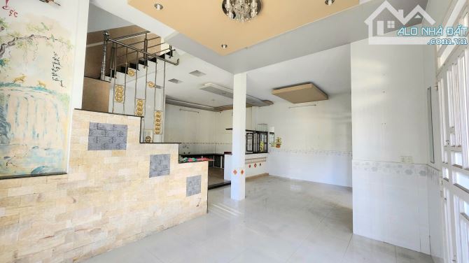 NHÀ BÈ ĐỘC NHẤT- VILLA 128m2- LÔ GÓC 2 MẶT TIỀN. - 4