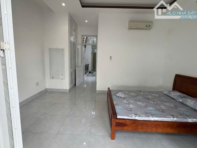 BÁN NHÀ 3 TẦNG PHẠM CỰ LƯỢNG – CÓ SÂN Ô TÔ – FULL NỘI THẤT CHO THUÊ THÁNG 20-25TR THÁNG. - 4