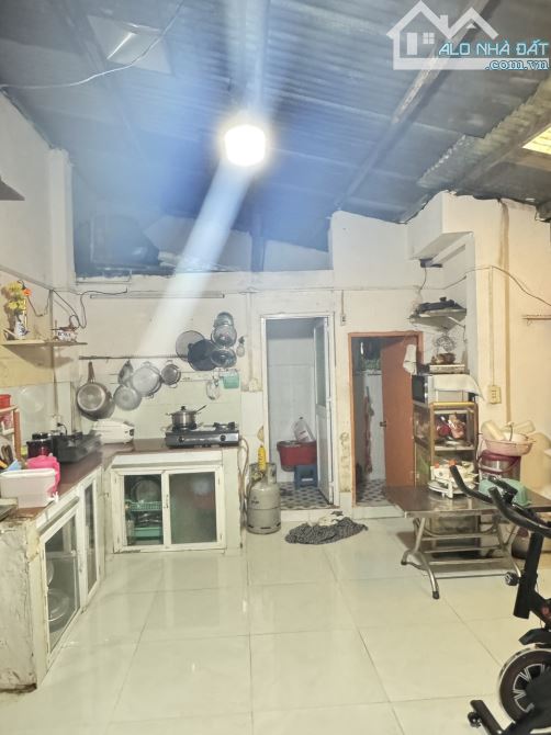 Bán nhà hẻm  âu dương lân- 3.45m x 13.73m nở hậu 8.3m - 62m/2- 1 lầu - 2PN 2WC F3 Q8 - 4