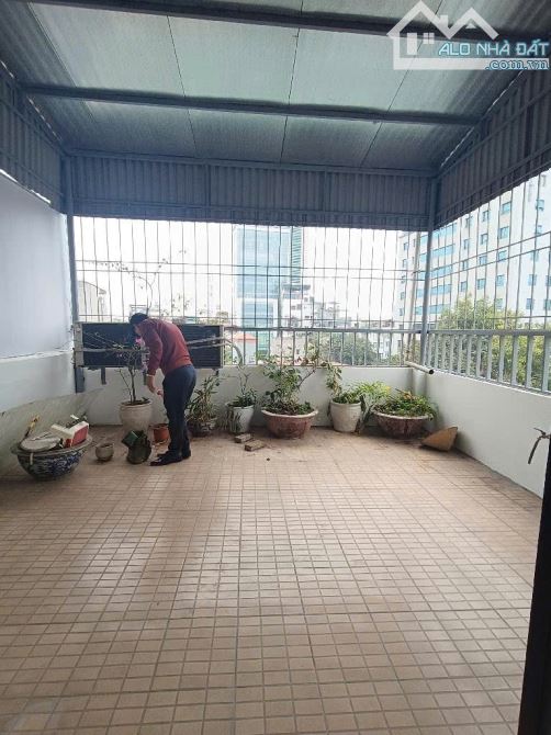 Nhà 5 tầng Lạc Long Quân - 48,5m2 vuông vắn - 2 mặt thoáng - Chào  9,5 tỷ - 4
