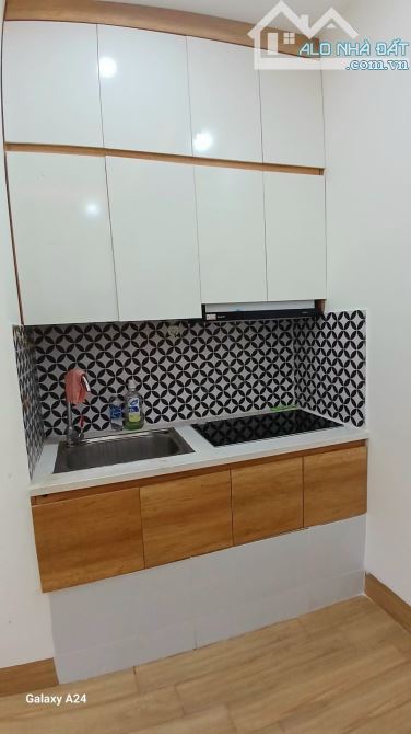 Bán căn hộ 2 ngủ CCMN ngõ 48 Xuân La Tây Hồ, full nội thất, HĐMB - 4