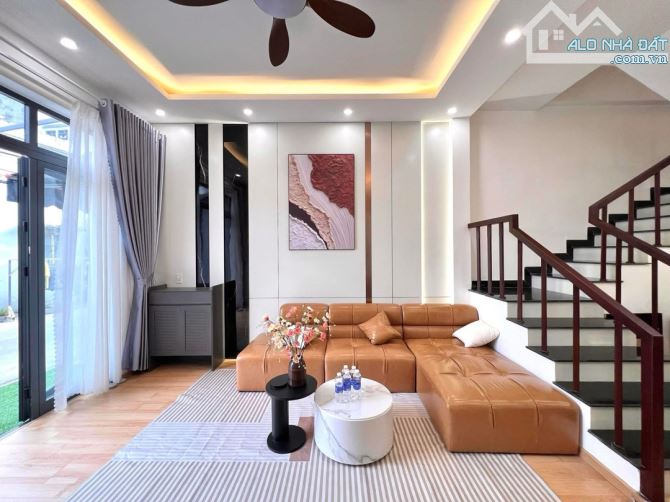 🔥 NHÀ PHỐ MỚI 100% - MẶT TIỀN HÒA CƯỜNG BẮC - 3 TẦNG ĐẸP NHƯ MƠ - CHỈ 5.09 TỶ - 4