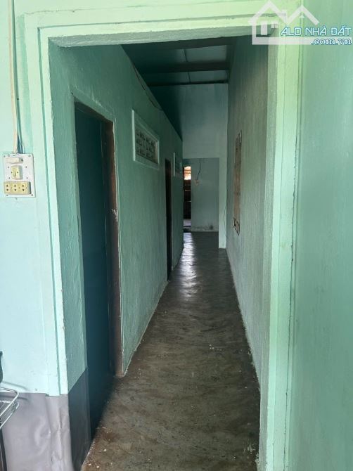 BÁN NHÀ CẤP 4 THÔN HÒA PHÚ XÃ EANUOL -BUÔN ĐÔN. TP.BMT  - DT: 5 x 40m - PL: Thổ cư 75m 👉G - 4