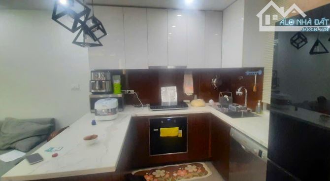 BÁN GẤP NHÀ LÔ GÓC 5 TẦNG MẶT TIỀN NGUYỄN KHOÁI HOÀNG MAI – Ở NGAY – GIÁ CHỈ 7,5 TỶ TL. - 4
