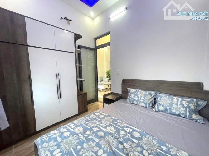 Nhà 2 mê 2 mặt kiệt OTO 4m TÔN ĐỨC THẮNG gần chợ Hòa Khánh - 4