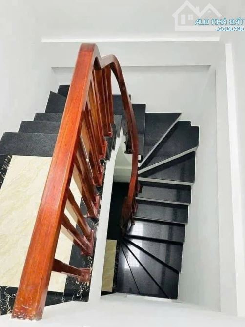 NHÀ MỚI-THANG MÁY-GẦN PHỐ -CỰC HIẾM-XÃ ĐÀN, ĐỐNG ĐA-8.2 TỶ - 4