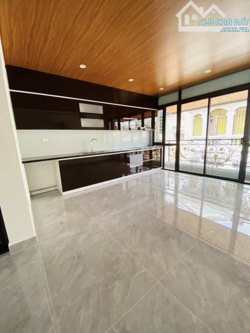 Bán nhà Phân Lô Ôtô tránh Hoàng Văn Thái 50/55m x 5Tầng Thang máy, MT 4.7m 21.6 Tỷ - 4