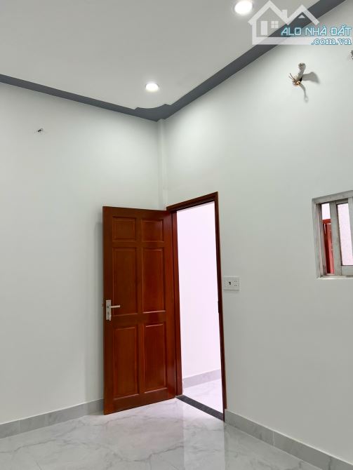 👉 [ BÌNH TÂN ] GẦN LÊ VĂN QUỚI - HXH - 52M2 ( 4.25x12 ) 2TẦNG - 2PN, 2WC - CHỈ 4TỶ950 TL. - 4