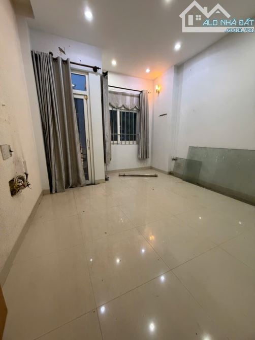 CHO THUÊ NHÀ MẶT TIỀN KINH DOANH, DT 38M2 5 TẦNG 5PN. GIÁ 18TR/TH - 4