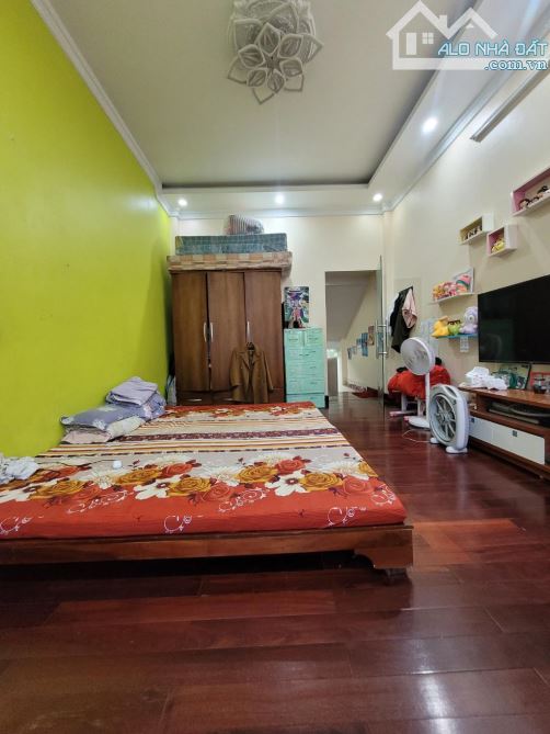 Bán nhà đường Bát Khối- gần ngay siêu thị Aeon Long Biên- chủ tự xây - 4