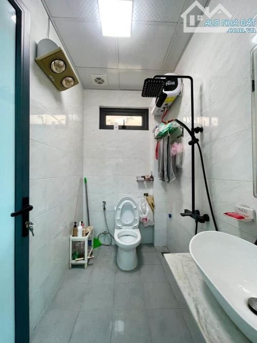 Hơn 4 tỷ nhà gần HXH Thích Quảng Đức gần chợ Cây Quéo 4 tầng kết cấu tốt 30m2 - 4