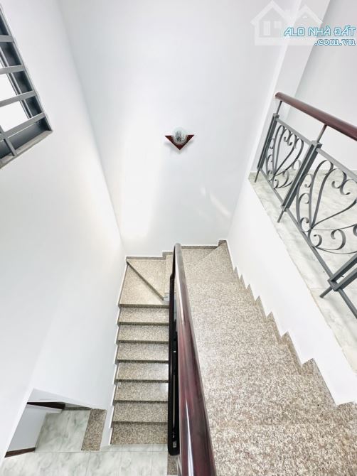 Bán nhà hẻm xe hơi ngay Lê Văn Quới, BHHA, 4 tầng đẹp, 53m² - 4 x 14, chỉ 5tỷ83 - 4