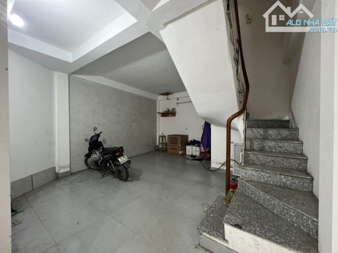 Bán nhà mặt ngõ quan Hoa Cầu giấy - 4