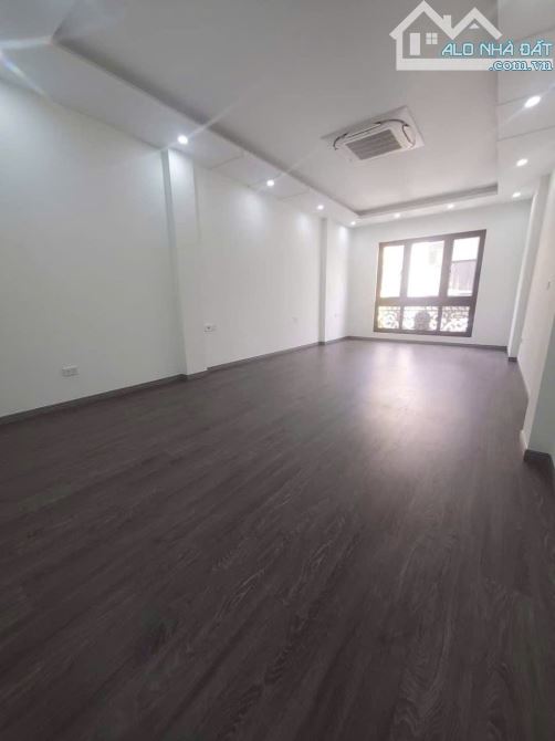 Bán nhà Phạm Văn Đồng, 47m2, phân lô, ô tô, nội thất lung linh,  nhỉnh 8tỷ. - 4