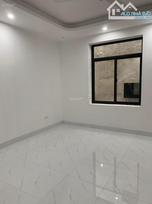 Cho thuê cả căn 6 tầng Louis City, mặt đường 30m, hoàn thiện đẹp giá tư 30tr/tháng. - 4