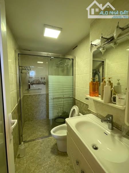 VIP- BÁN GẤP, LK KĐT Văn Phú- HĐ, KINH DOANH ĐỈNH,75m2, 5 T, MT 5m, Giá nhỉnh 270 tr/ m2! - 4