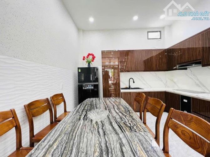 Bán căn nhà ở đường Hà Huy Giáp, phường Thạnh Lộc, quận 12, giá 2 tỷ 300 triệu. - 4