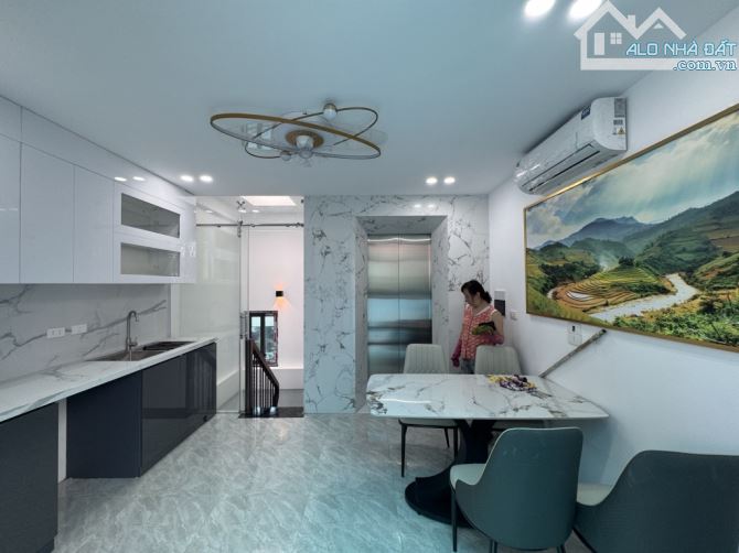 Cần bán nhà lô góc mặt tiền 4,1m xây mới hiện đại  5 tầng có thang máy đầy đủ nội thất - 4