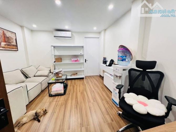 Chỉ 25 Tỷ Hơn! Bán Nhà Xuân La, Tây Hồ - Đường Ô Tô Tránh - Kinh Doanh - 2 Thoáng - 86M2 - 4