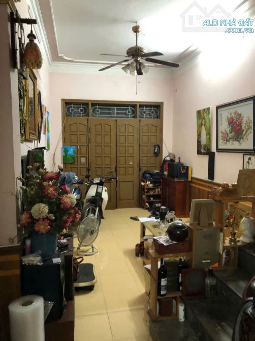 BÁN NHÀ TÔ HIỆU-HÀ ĐÔNG,TRUNG TÂM,2 MẶT THOÁNG NGÕ THÔNG,40MX4T,GIÁ 8,6 TỶ - 4