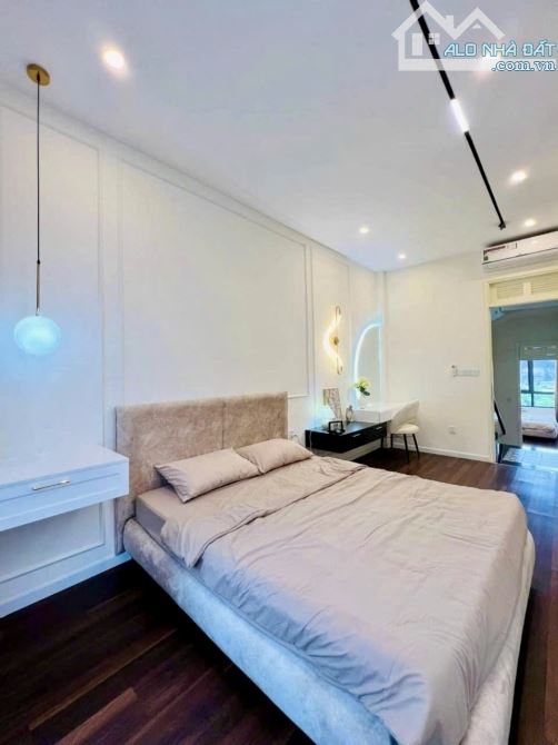💙 PHAN HUY ÍCH - KÊNH THAM LƯƠNG - OTO NGỦ NHÀ - 4 TẦNG BTCT - NGANG LỚN 4.5M VUÔNG VỨC - - 4