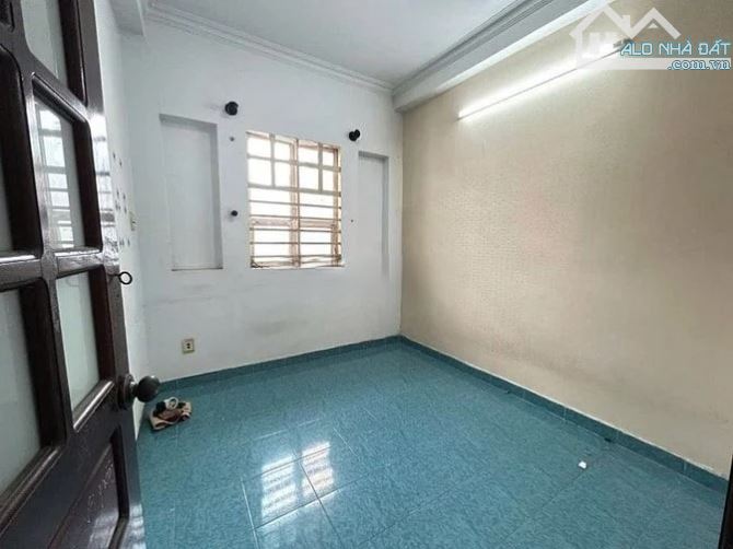 Nhà sát MT Nguyễn Duy Dương, 6x7 - 3 tầng 4pn 3wc 14 triệu - 4
