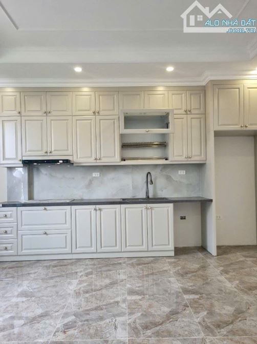 BÁN NHÀ ĐẸP THỤY PHƯƠNG – 5 TẦNG – Ô TÔ ĐỖ GẦN – CHỈ TỪ 6.35 TỶ - 4