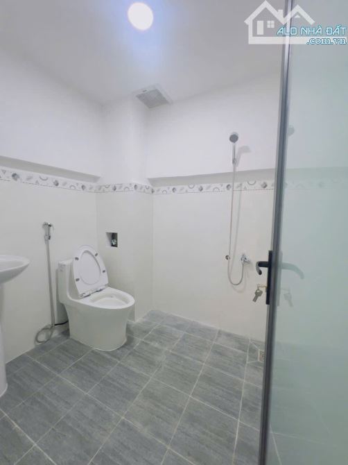 Mtkd Trần Phú 7x14,6m full thổ gác lửng 2pn quá RẺ chưa qua nhà hàng Thanh Lịch - 4
