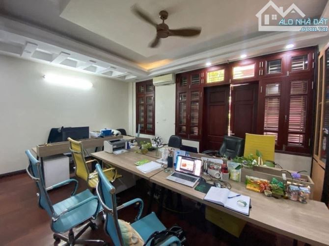 Chỉ 13 Tỷ Hơn! Bán Bán Nhà Xuân La, Tây Hồ - Ô Tô Tránh - Kinh Doanh -55M2 -5 Tầng- 5M MT - 4