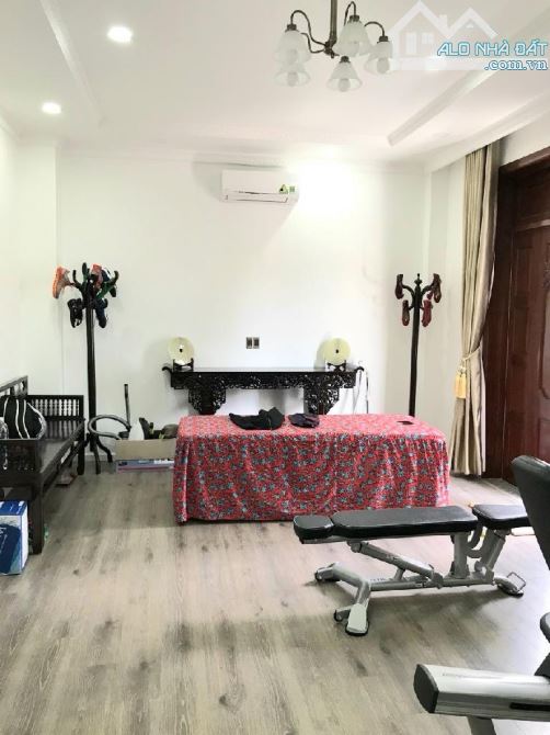 BÁN GẤP nhà 3 MẶT TIỀN đường Yên Thế (7.5 x 14) 3tầng, 5p qua Sân Bay TSN - 4