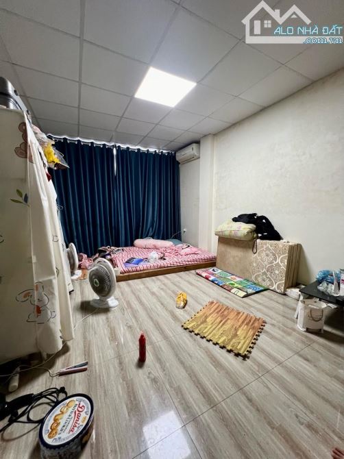 BÁN NHÀ 80M2, MT 5.6M, 4 TẦNG, NGÕ ÔTÔ 267 HOÀNG HOA THÁM, SÁT PHỐ, SỔ ĐỎ, GIÁ 17 TỶ - 4
