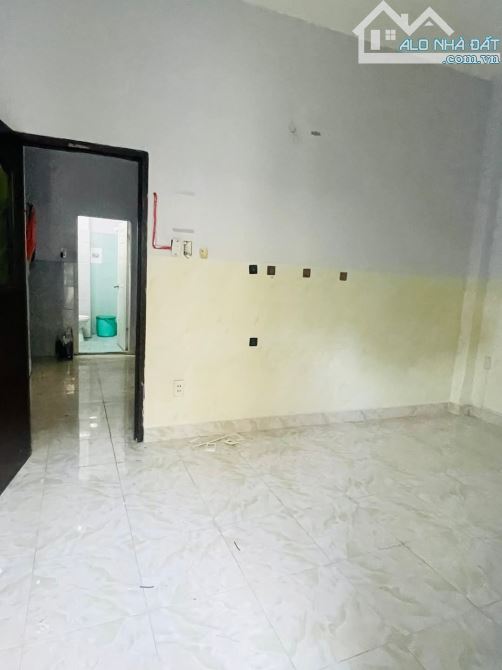 Bán nhà 4 tầng 6PN ngay khu VIP Phan Xích Long- hẻm rộng sát Mặt tiền - 4