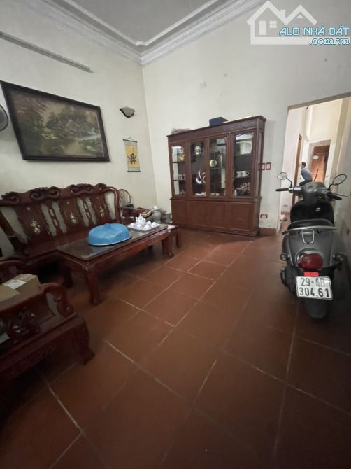 BÁN NHÀ MP NGÔ GIA TỰ - LÔ GÓC - 3 MẶT THOÁNG - THÔNG TỨ PHÍA  - VỈA HÈ 82M2 NHỈNH 23TỶ - 4