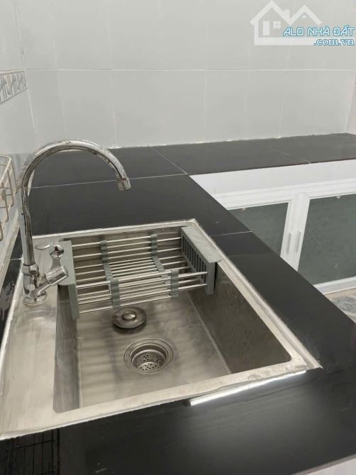 Chủ gửi:nhà 5,5 triệu 3 phòng ngủ gần Mít Nài - 4