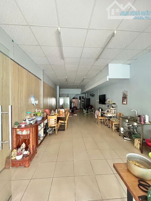 Bán lô đất biệt thự P Tân Mai ( Tân tiến cũ ) Gần Nguyễn Ái Quốc 150m  DT 220m2 Giá : 14ty - 4