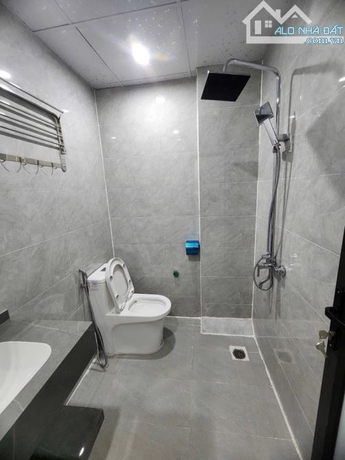 🏠 HÀNG HIẾM NAM TỪ LIÊM - NHỈNH 8 TỶ – NGÕ KINH DOANH – Ô TÔ VÀO NHÀ - TẶNG FULL NỘI THẤT - 4