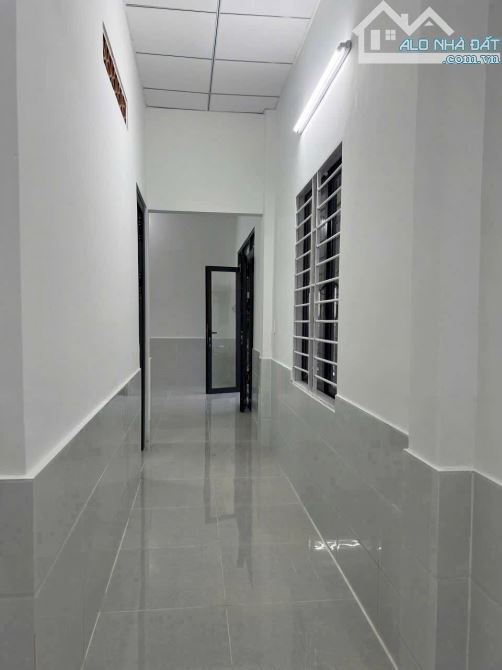 Bán nhà góc 2 mặt tiền đường 102 Tăng Nhơn Phú A. 5 x 18 = 90m2 - 4