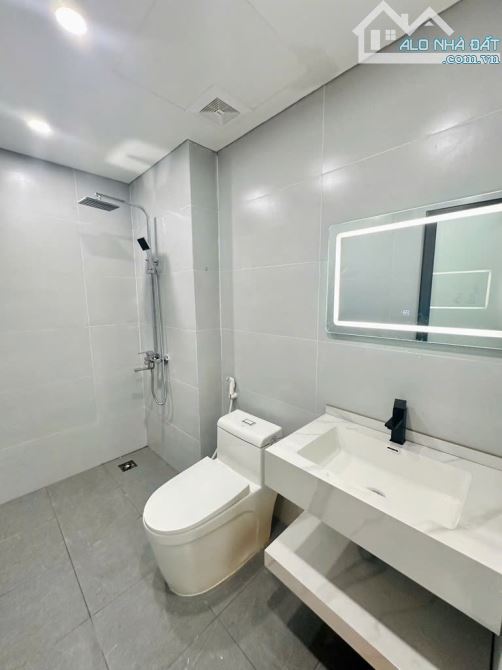 NHÀ TÔN ĐỨC THẮNG, THANG MÁY, CÁCH 1 NHÀ RA MẶT PHỐ, DT: 34.9/40M2, 7T, 13.4 TỶ - 4