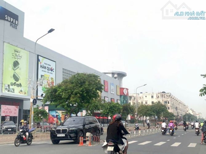 Nhà HIẾM mặt tiền VIEW GÓC ngang 17M Thống Nhất 295m2 sát Lotte KD đỉnh sầm uất 59.5 tỷ - 4