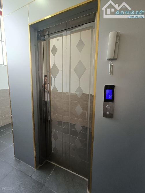 Bán CHDV 25 phòng, DT 168m2, sàn 403m2, đường Hàng Tre, P. Long Thạnh Mỹ, Q9 - 4